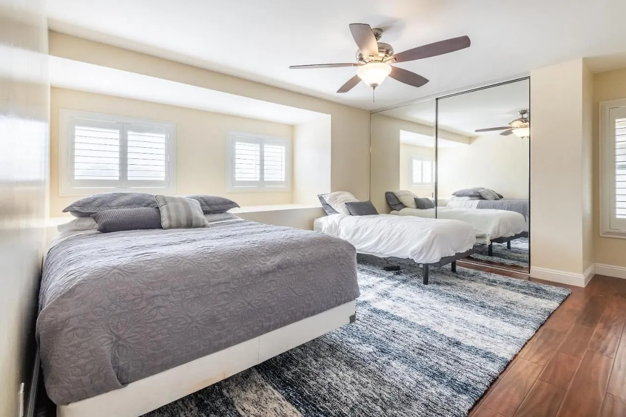 Luxury House, Beach, Pool & Pet-friendly