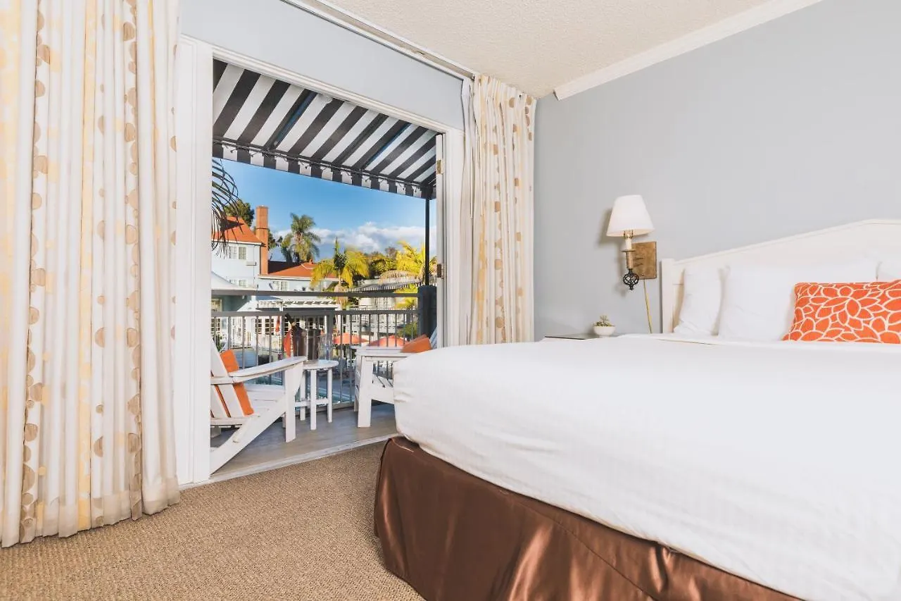 The Lafayette Hotel, Swim Club&bungalows 3*