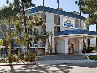 Hotel Days By Wyndham Mission Valley-sdsu