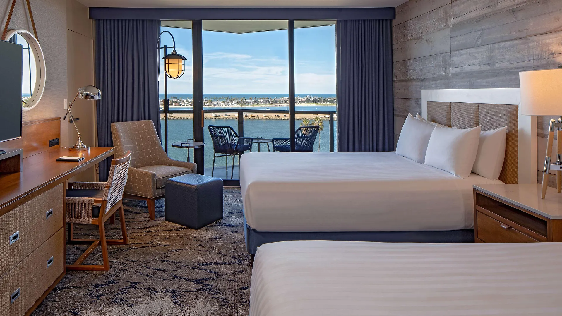 Hotel Hyatt Regency Mission Bay Spa And Marina 4*