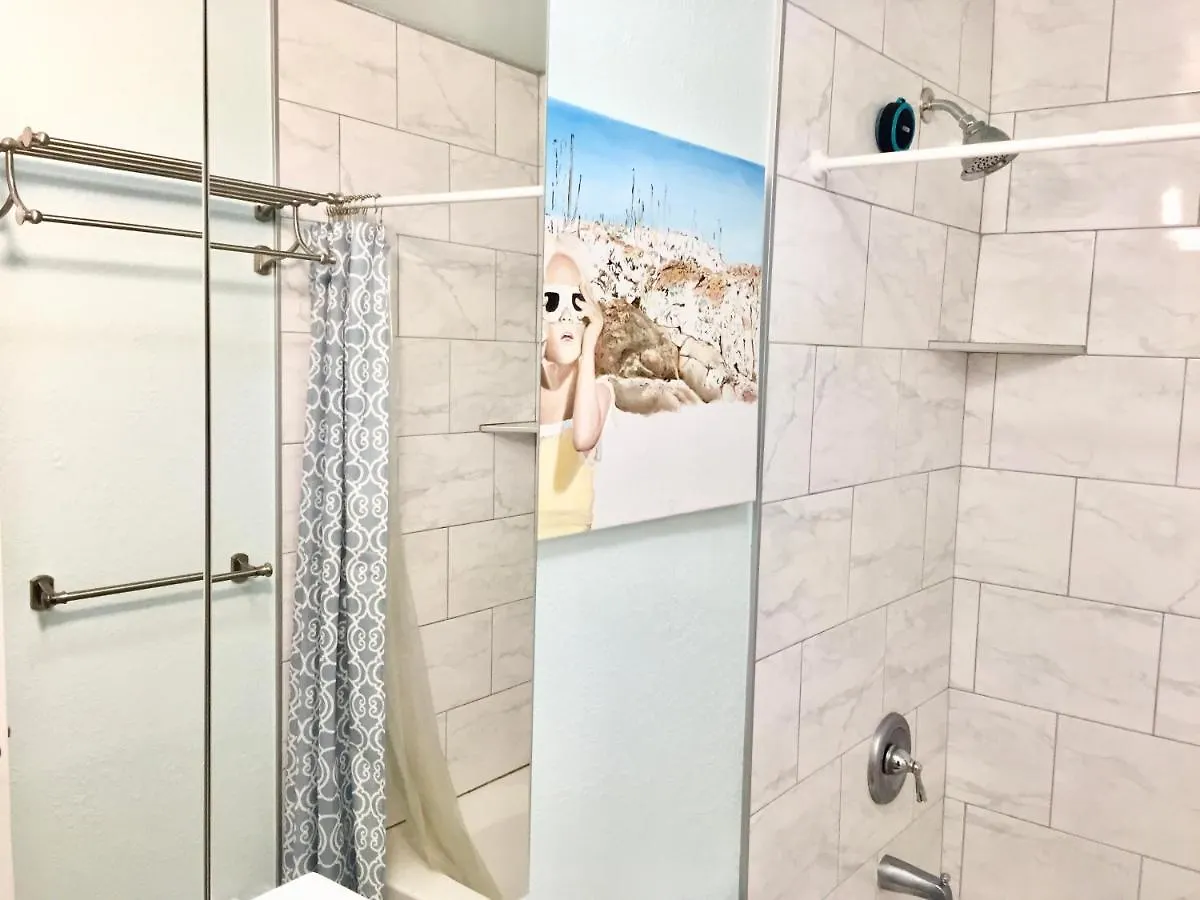 Apartment Artsy Smart Near Downtown & Balboa Park