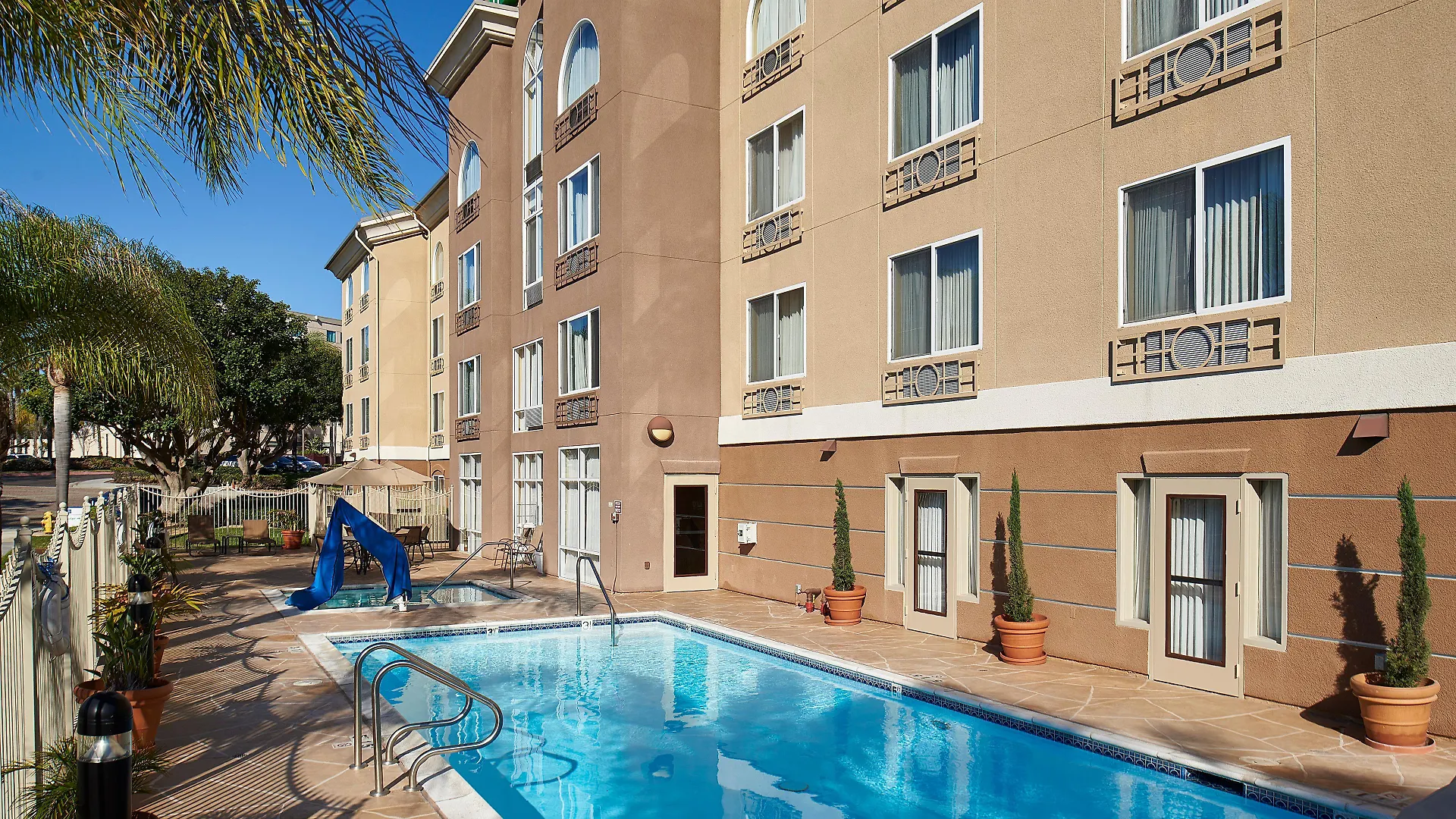 Holiday Express - Sorrento Valley By Ihg