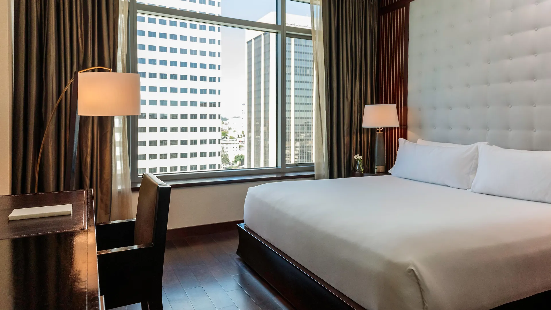 Alma Downtown, A Tribute Portfolio Hotel San Diego
