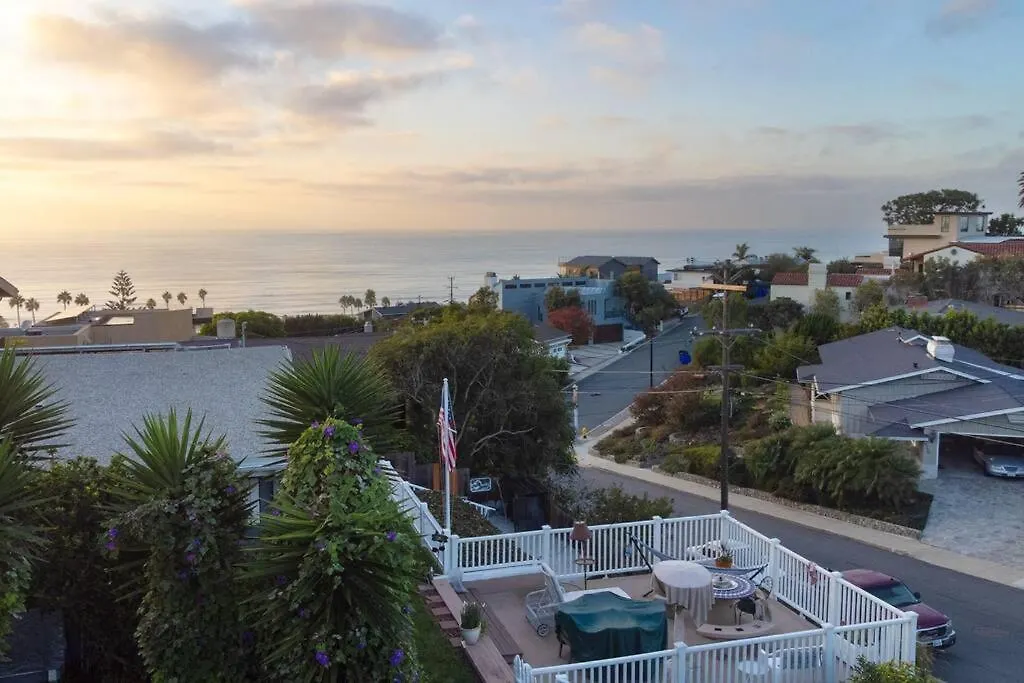 Lovely Ocean View Beach House 3br Sleeps 9 Ferienhaus *