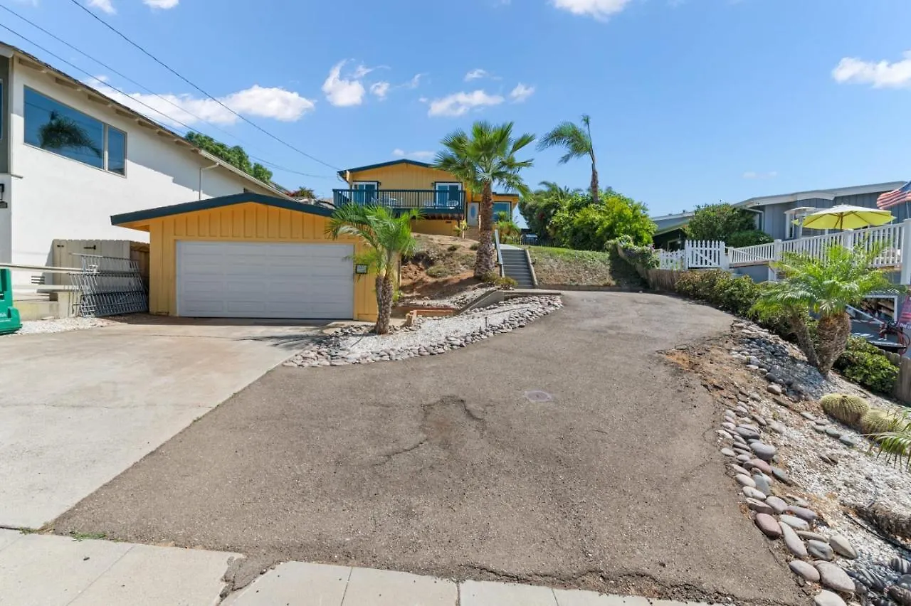 Lovely Ocean View Beach House 3br Sleeps 9 Ferienhaus *