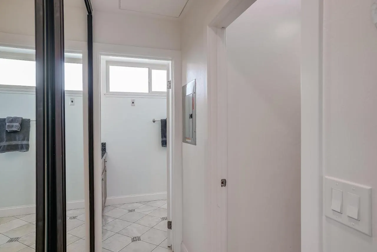 Сasa de vacaciones Stunning South Mission - Ac, Private Patio, Grill And Garage! *