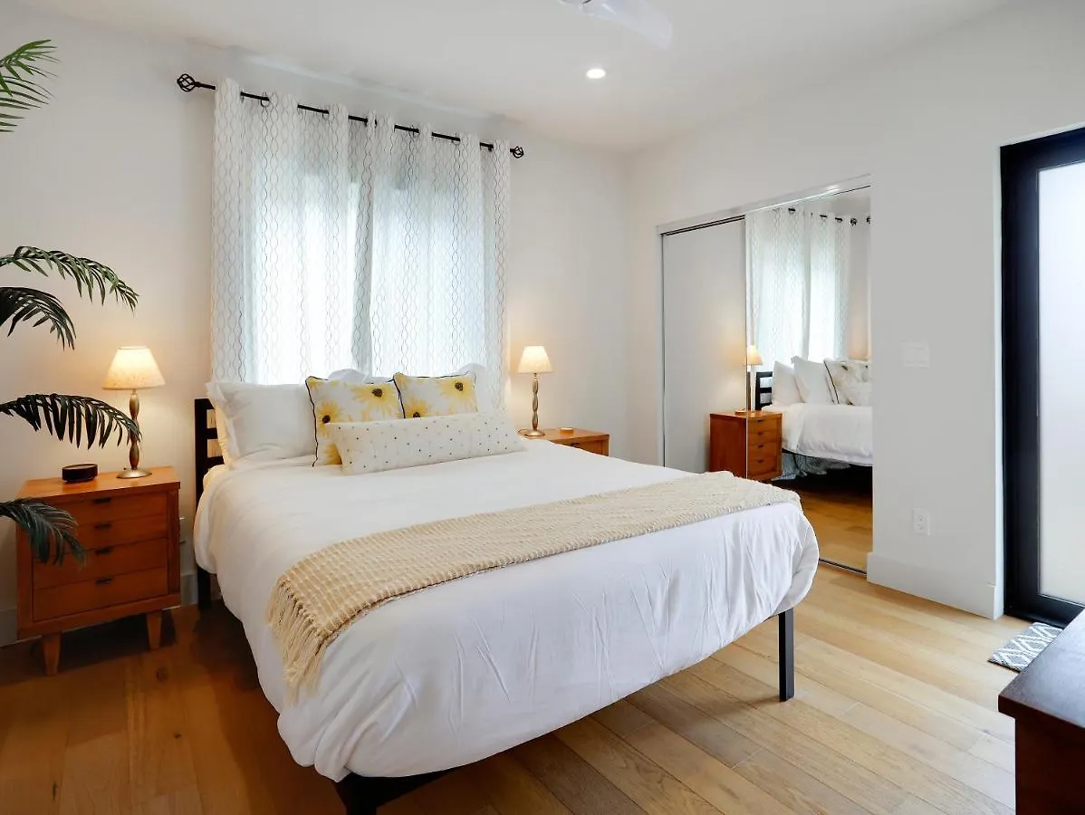 Luxury Dream - Massive Rooftop Patio, Zen Garden, Ac & Fast Wifi! * San Diego