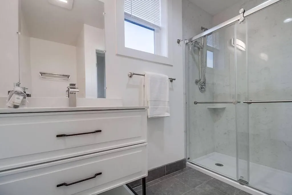 Apartment Park Blvd Paradise 304 New Construction King Bed San Diego