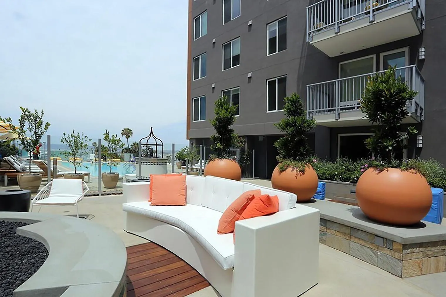 Little Italy W Gym Pool Nr Light Rail San-6
