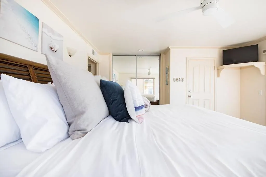 Luxury Penthouse With Elevator - Sleeps 10+ - Family Friendly Sun / Surf / Sand
