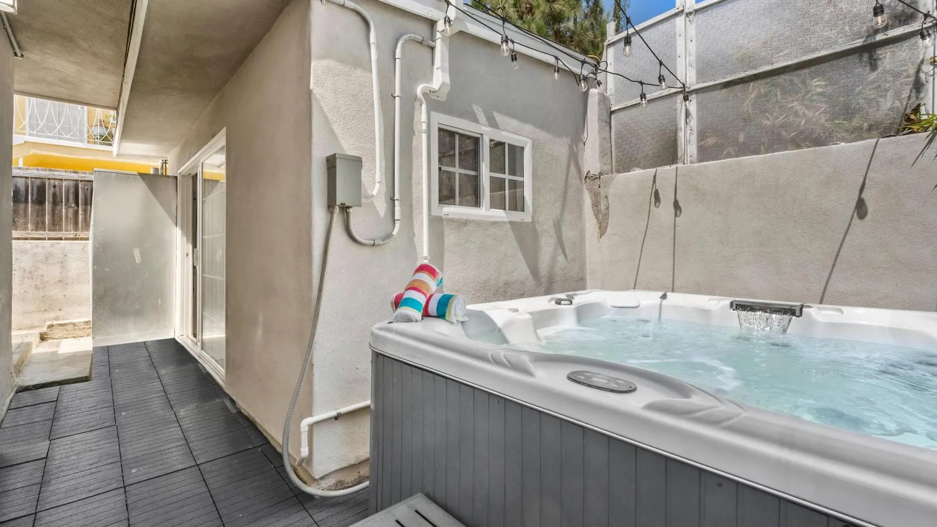 Holiday home Luxury On Lewis By Cardo - Jacuzzi Fire Pit