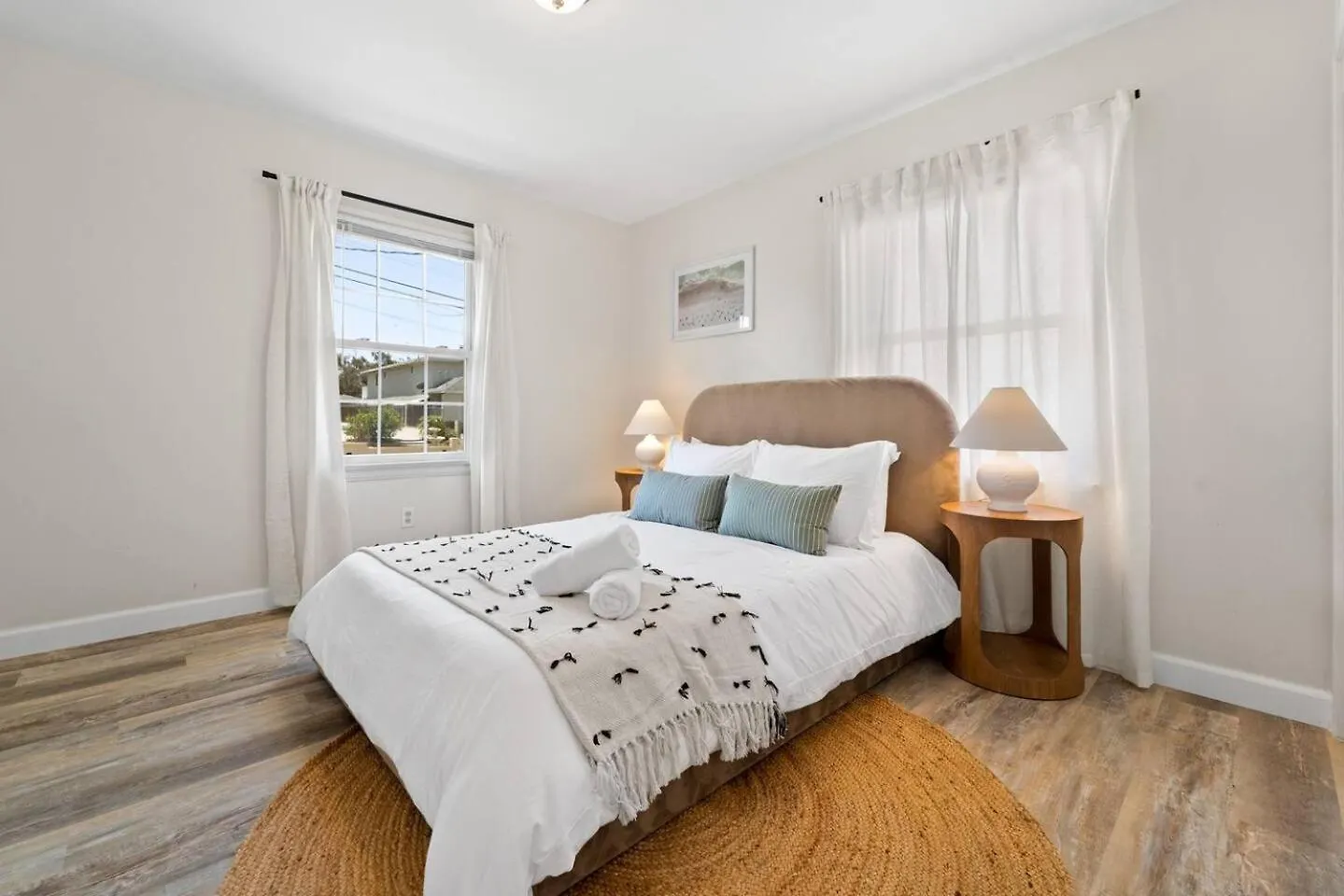 Charming 3br By Rather Be Holiday home