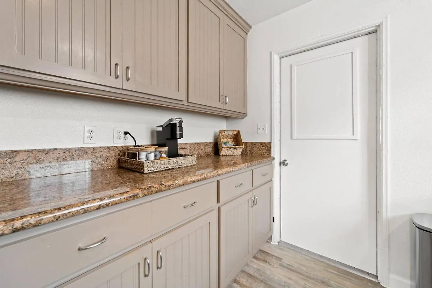 Charming 3br By Rather Be Holiday home
