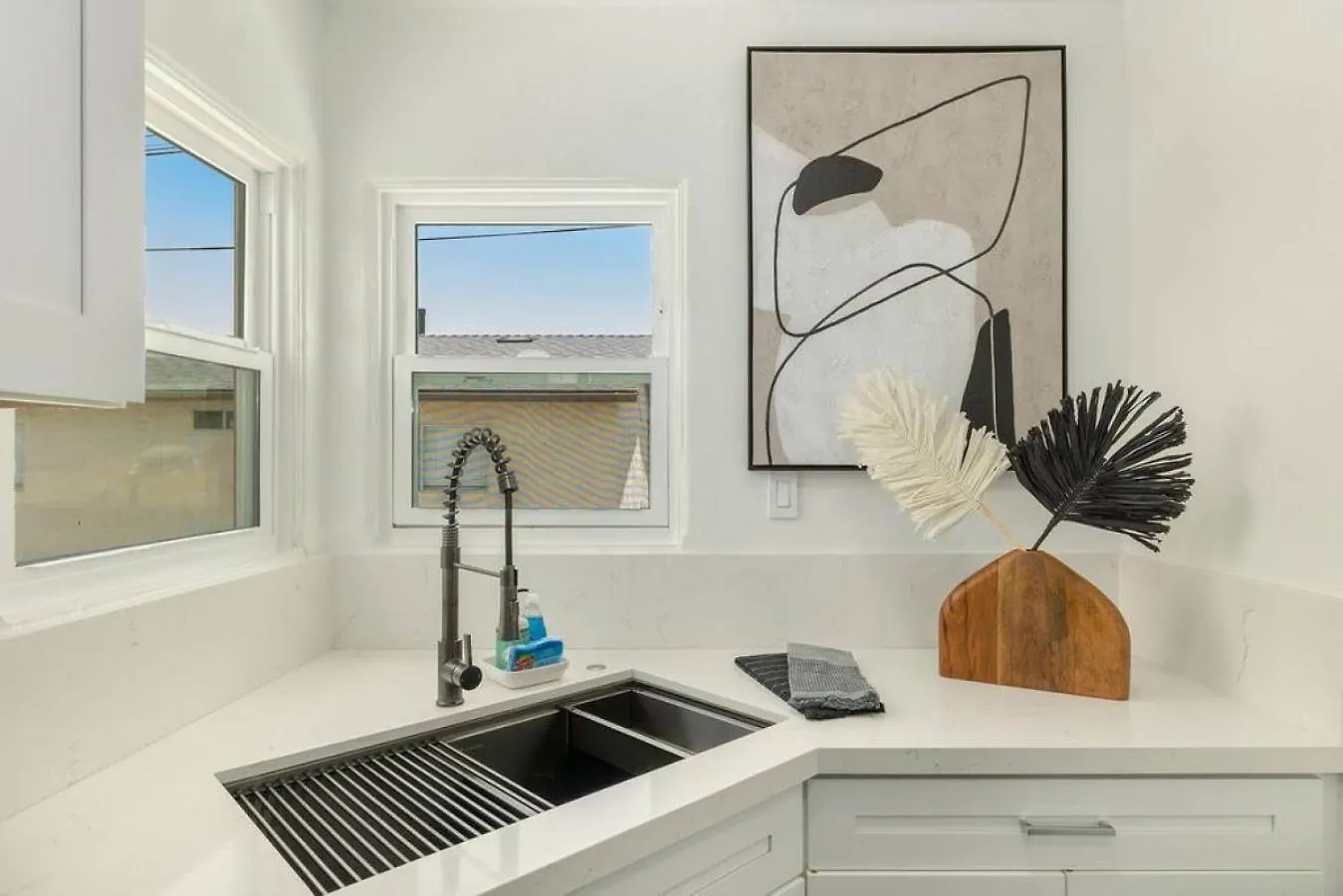 Stylish 1br Retreat With Garage Ac Close 2 Everything * San Diego