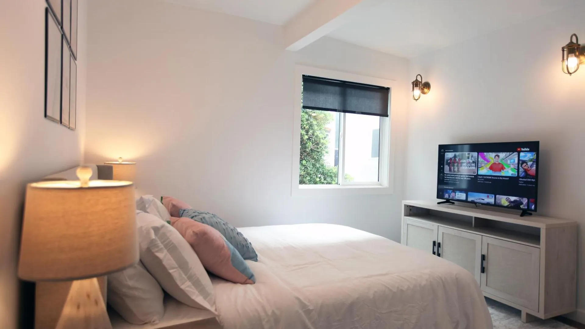 Brand New La Jolla Gem *