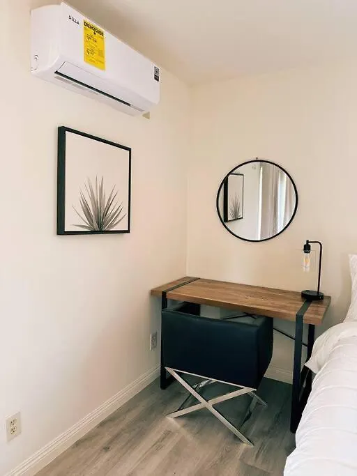 Sunny Retreat Huge Single Level With Large Yard 別荘 *