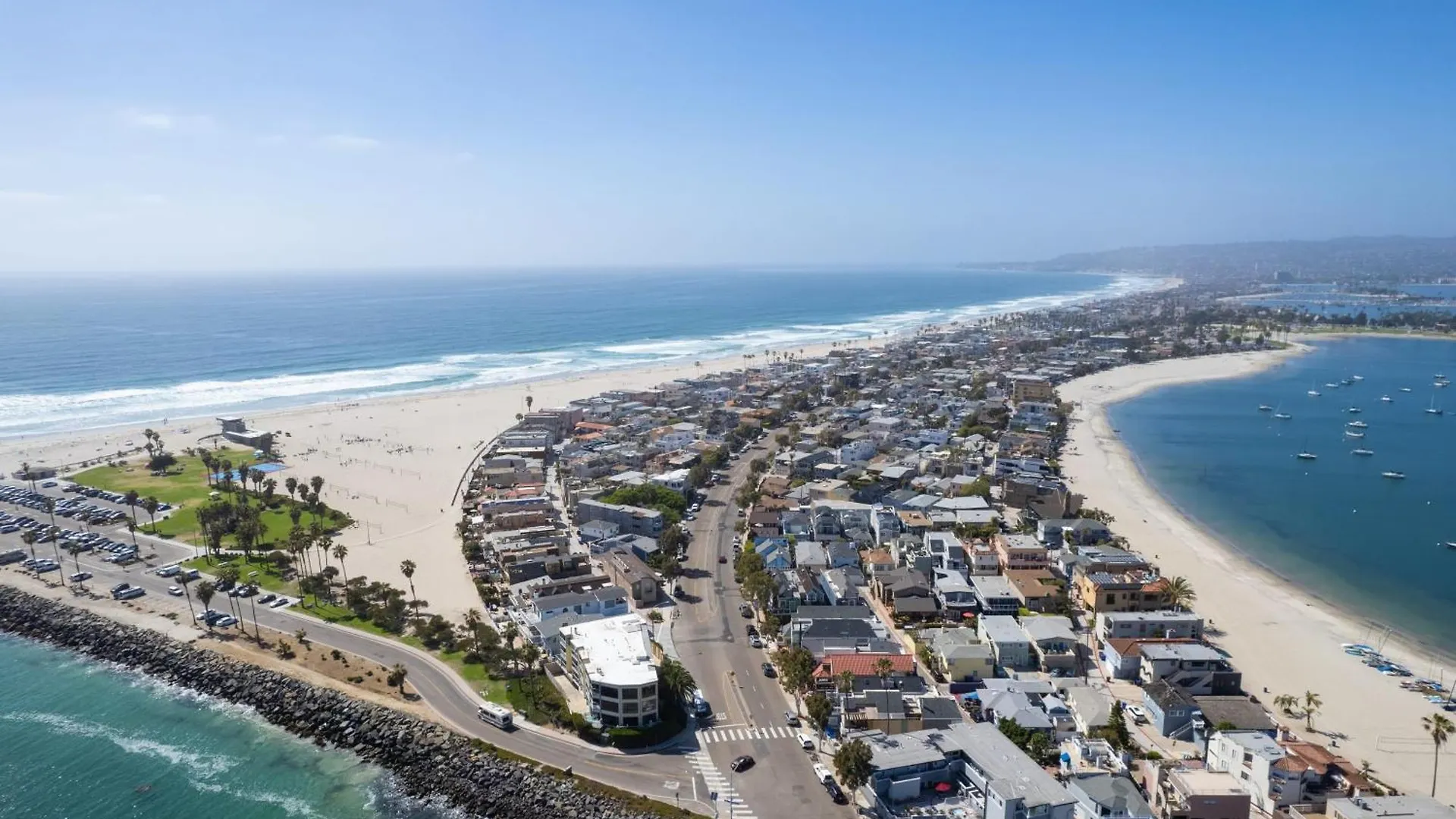 Mission Point 2 By Avantstay Mission W Large Balcony Steps To Holiday home San Diego