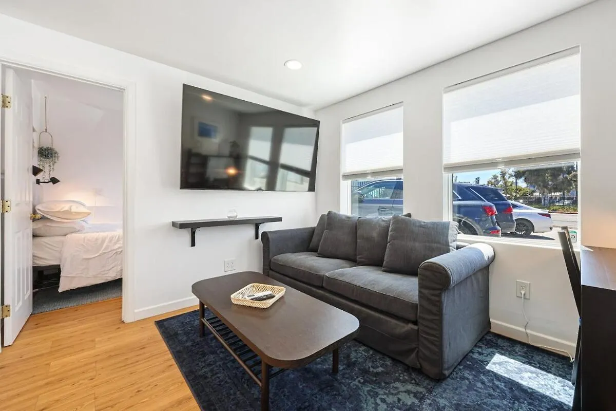 Apartment Harborside 08 With Hot Tub *