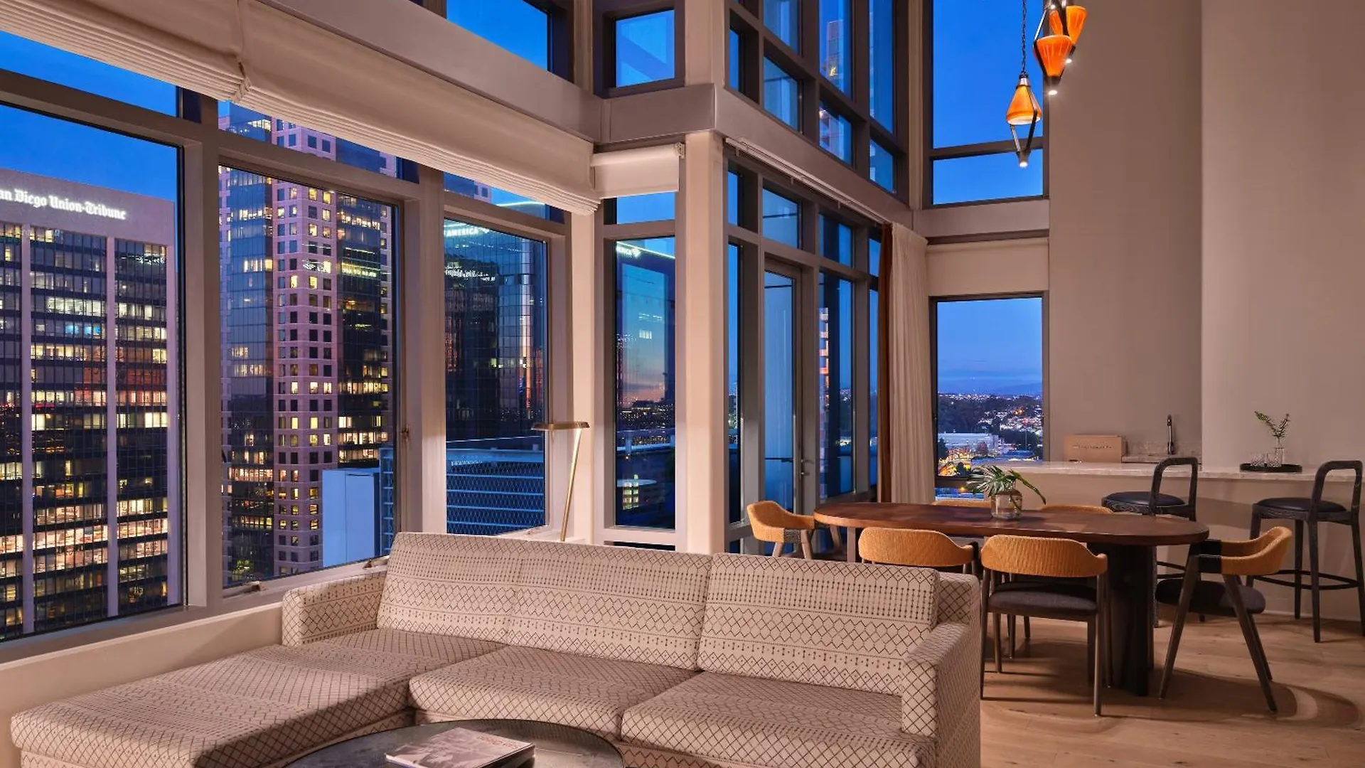 Alma Downtown, A Tribute Portfolio Hotel