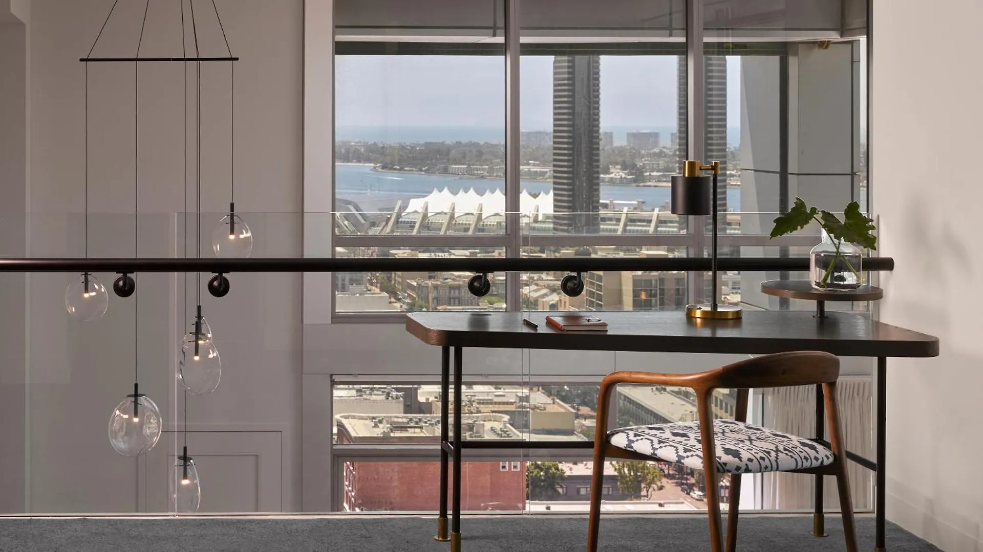 Alma Downtown, A Tribute Portfolio Hotel 4*