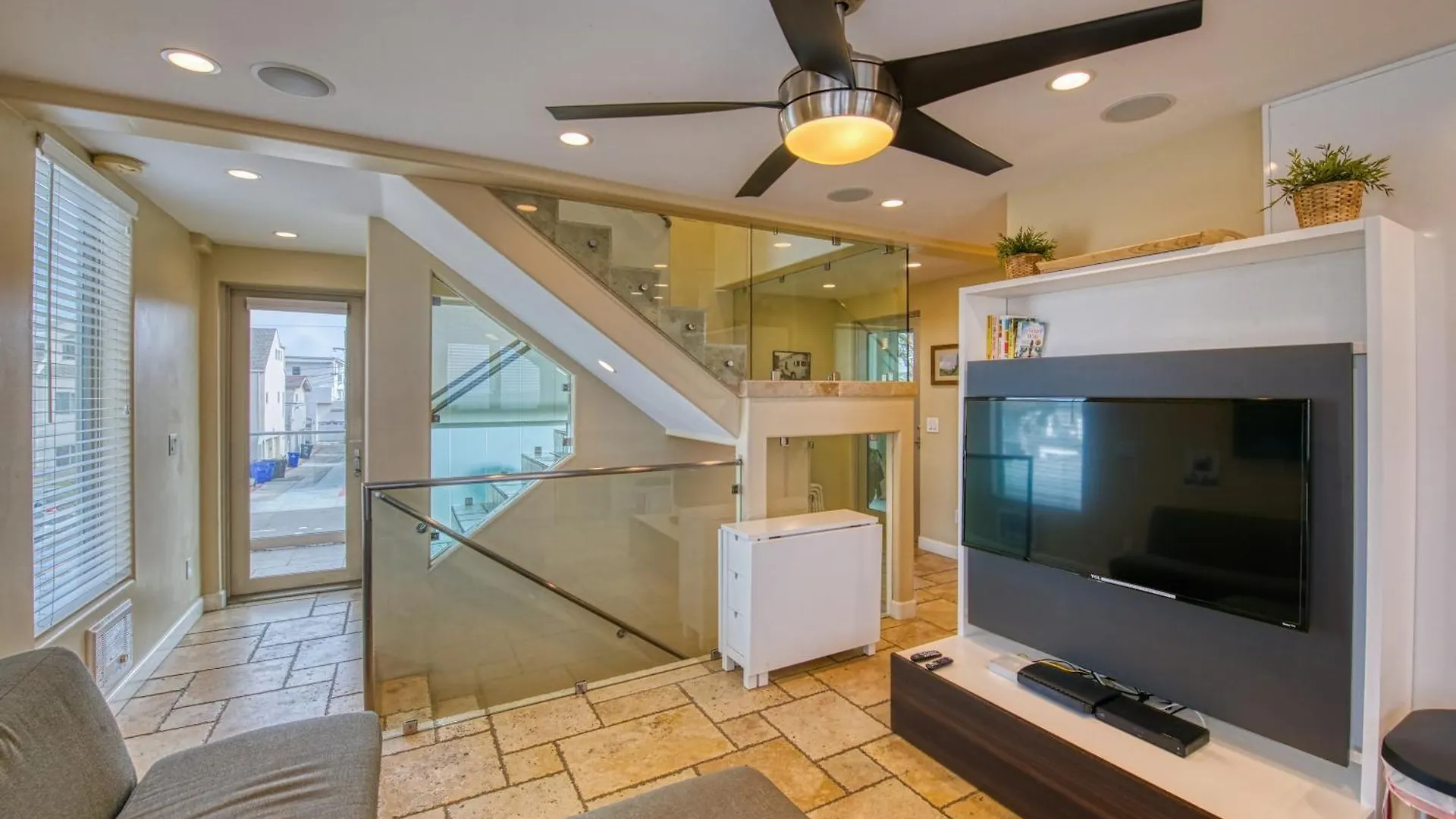 Ocean View Luxury 2