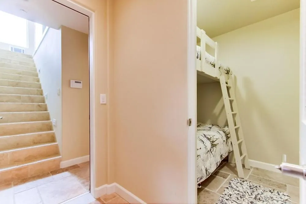Ocean View Luxury 2 Holiday home San Diego