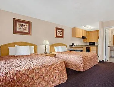 Days By Wyndham Mission Valley-sdsu Hotel 2*