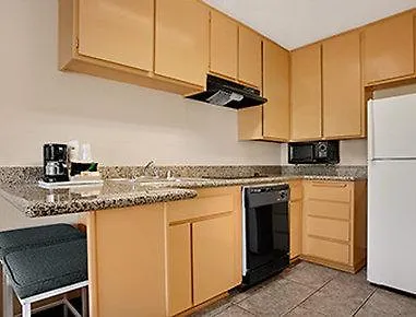 Days By Wyndham Mission Valley-sdsu Hotel San Diego