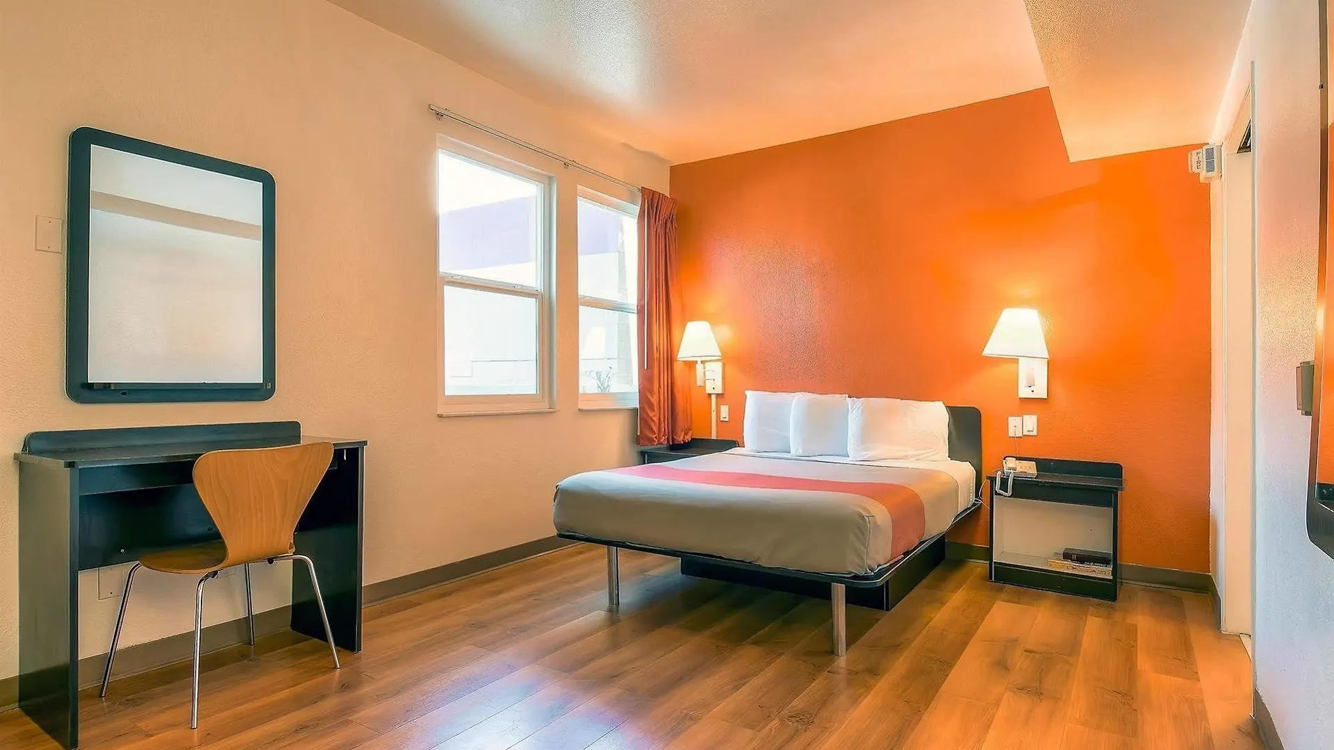 6-san Diego, Ca - Downtown Hotel 2*