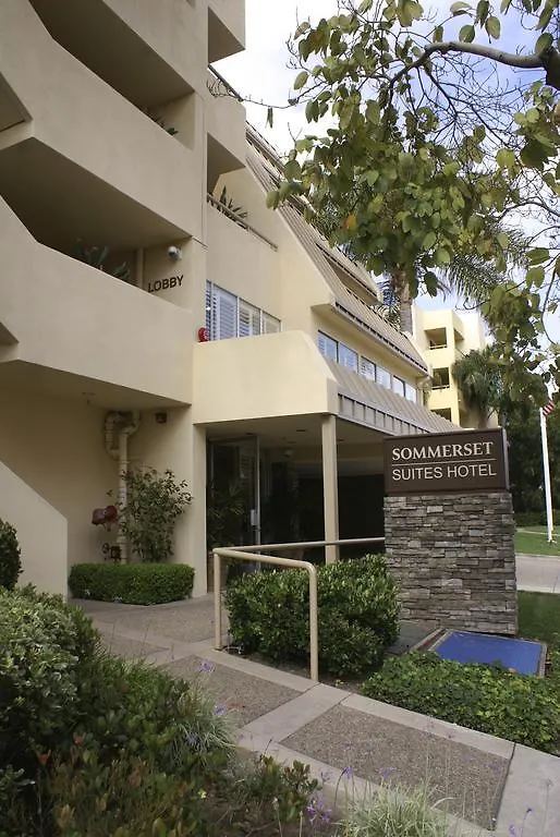 Sommerset Hotel 3*