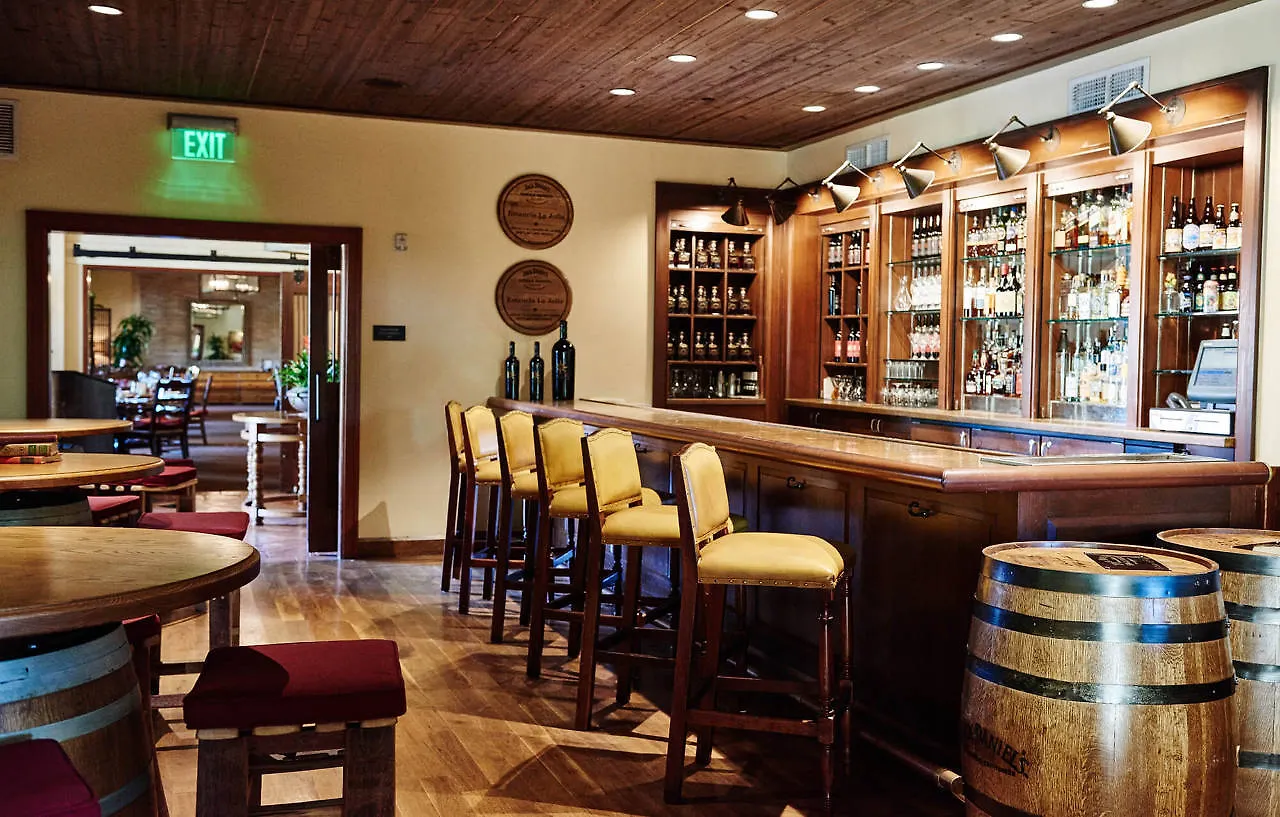 La Jolla & Hotel 4*