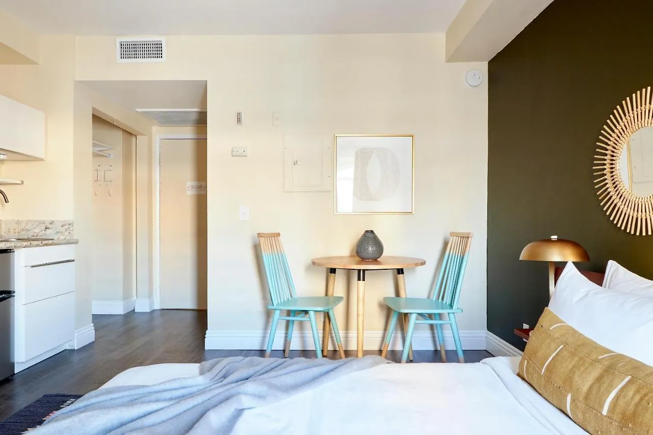 Kasa Gaslamp Quarter 3*