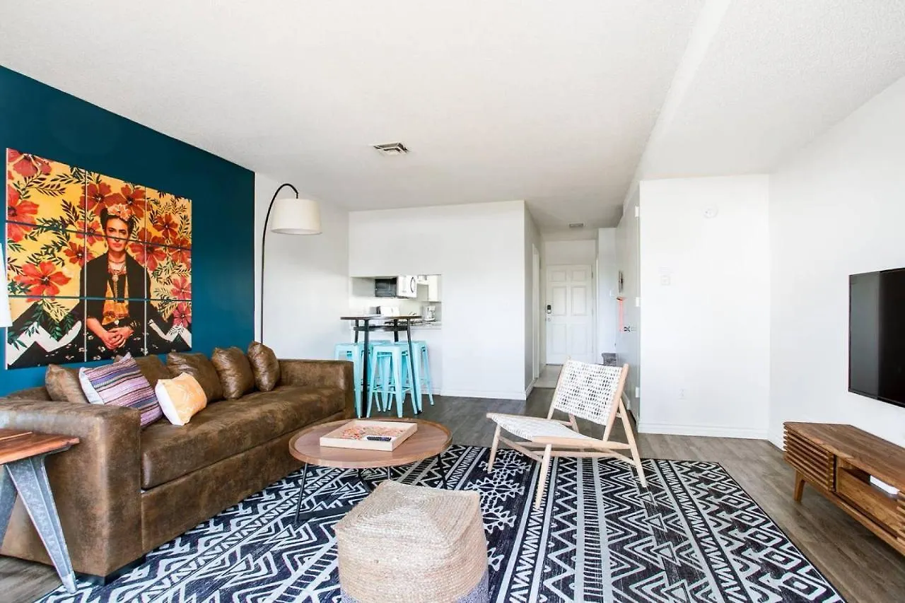 Wanderjaunt - Basilica - 2br - Point Loma Apartment San Diego