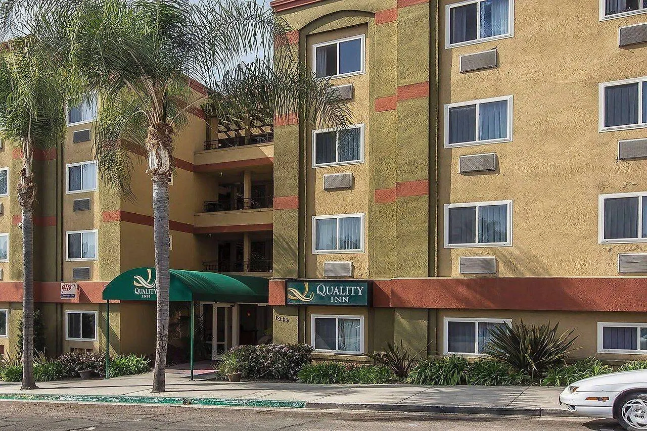 Quality Downtown North Hotel 2*