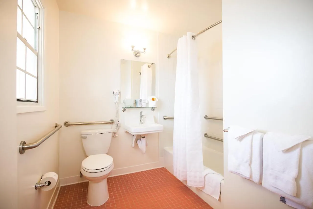 The Lafayette Hotel, Swim Club & Hotel San Diego