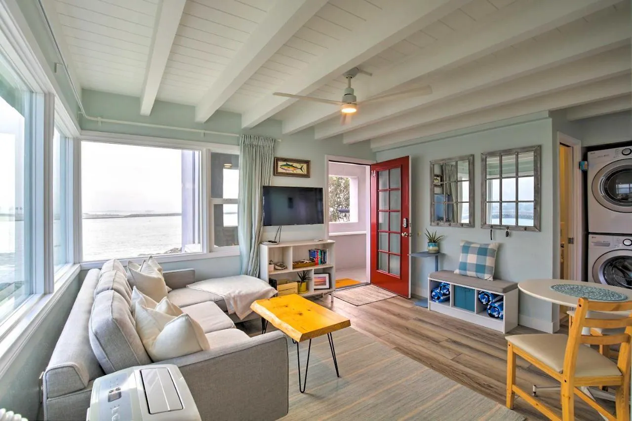 Chic Bay View Less Than 10 Miles To Dtwn San Diego!