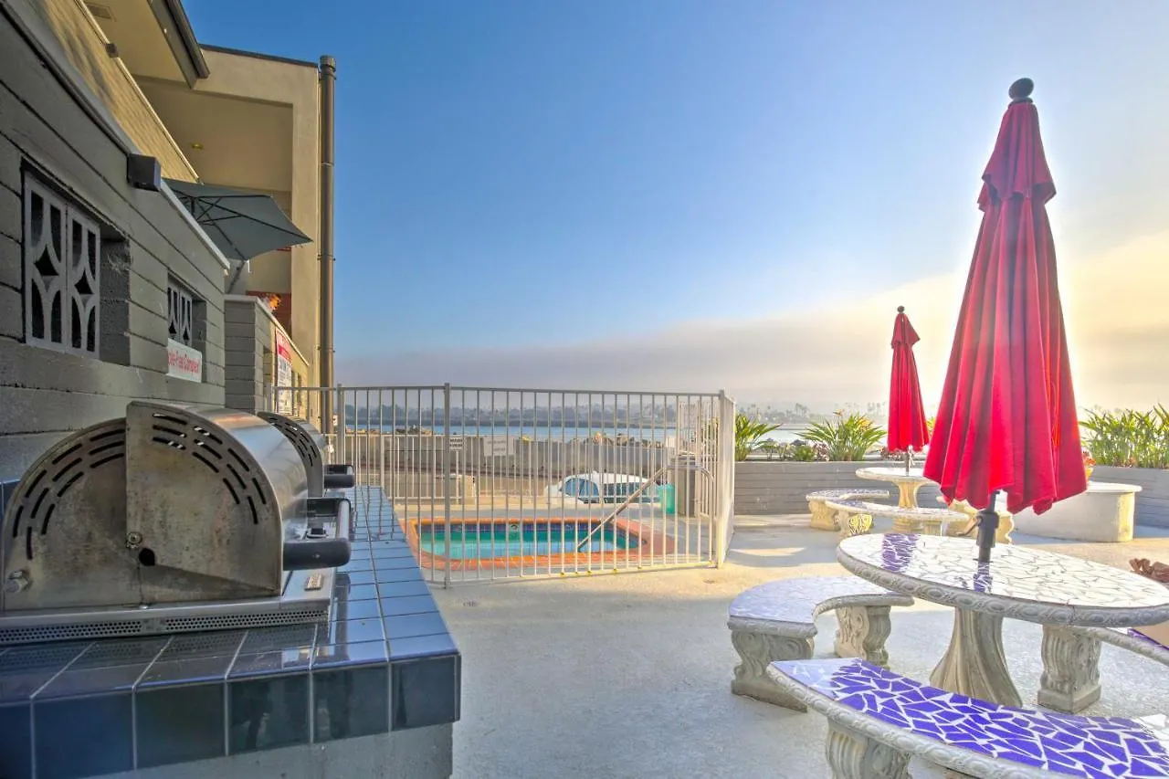 Chic Bay View Less Than 10 Miles To Dtwn San Diego! Apartment
