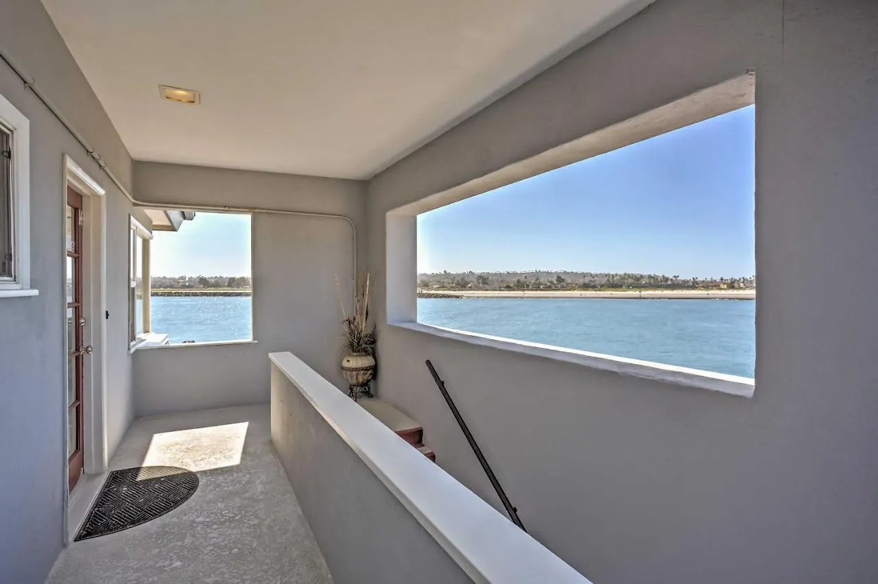 Apartment Chic Bay View Less Than 10 Miles To Dtwn San Diego! *