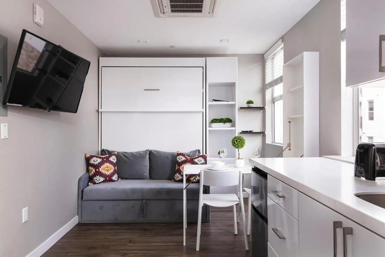Sd Stylish Studio + Gym Aparthotel *