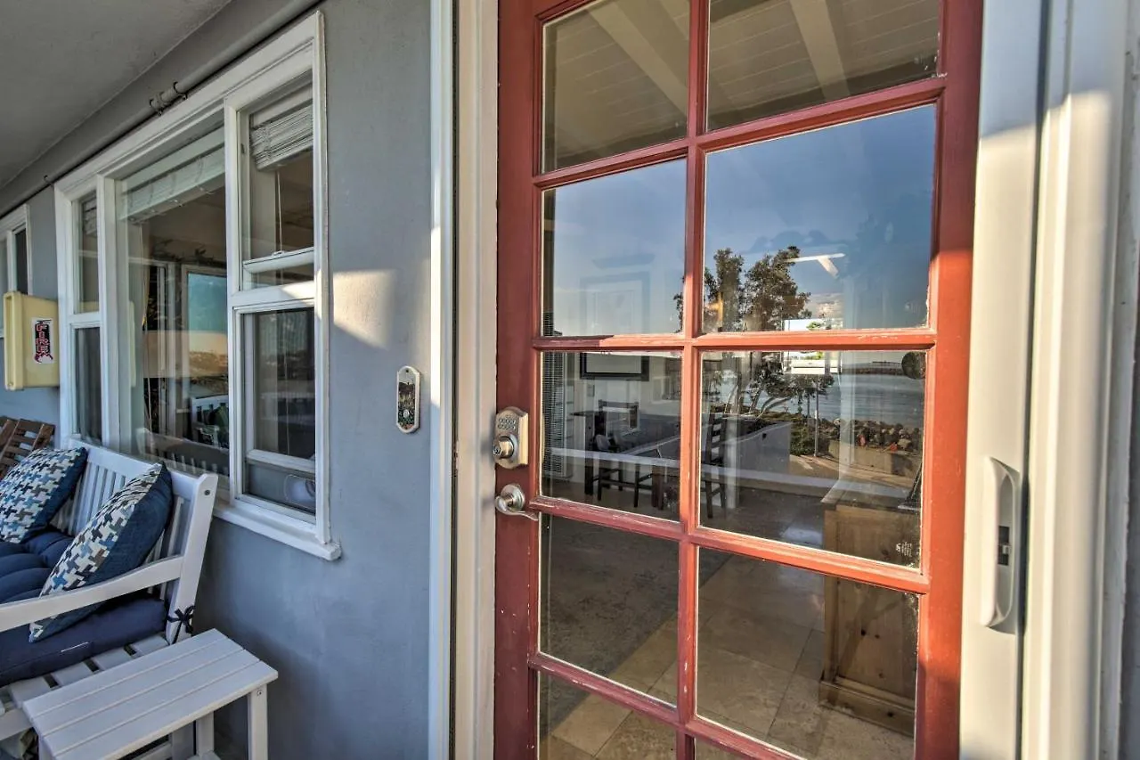 Hub With Bay Views - 1 Block To Beach! San Diego