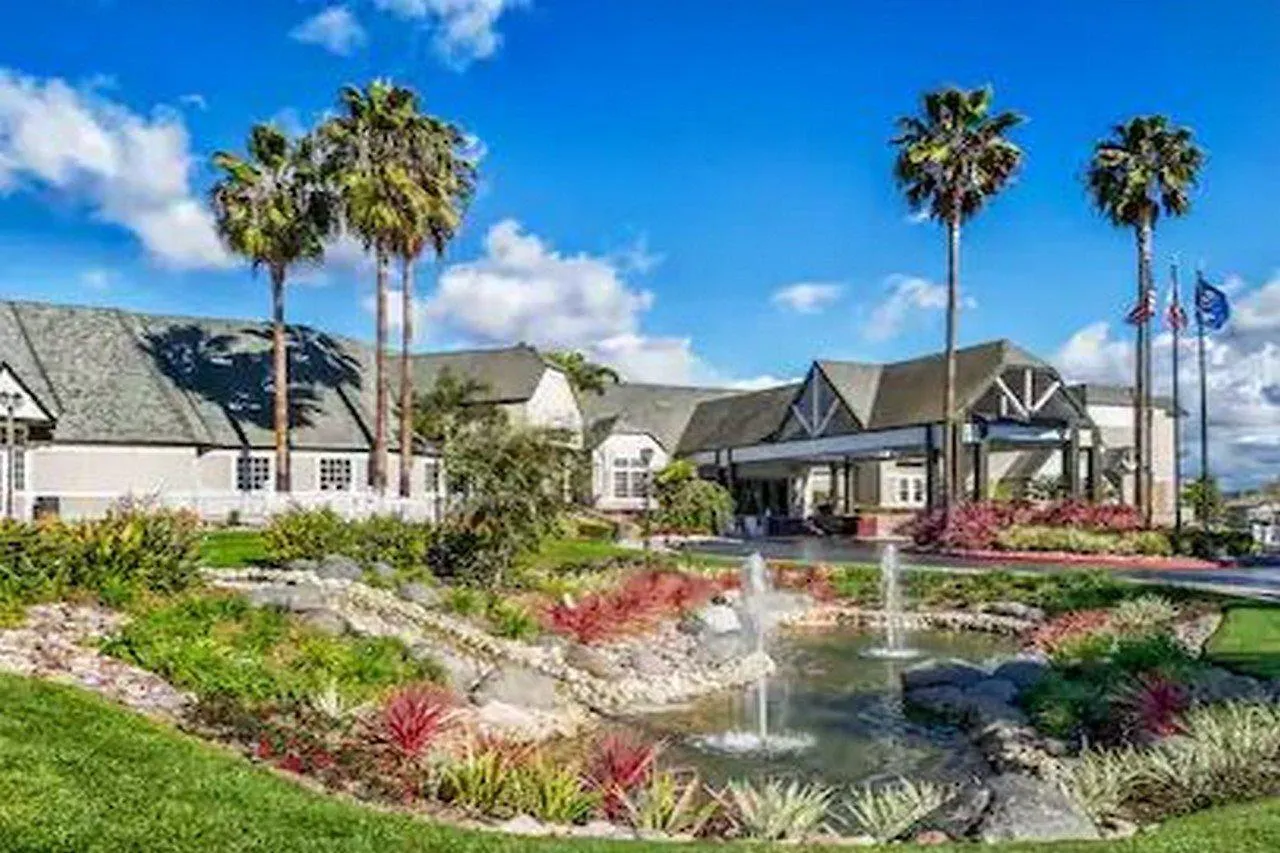 Hilton San Diego/del Mar אתר נופש