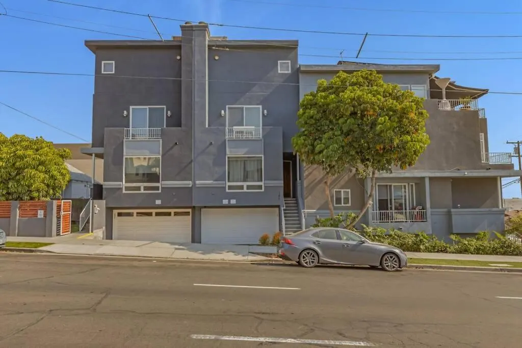 Spectacular View- Luxurious 4bd 4ba Holiday home San Diego