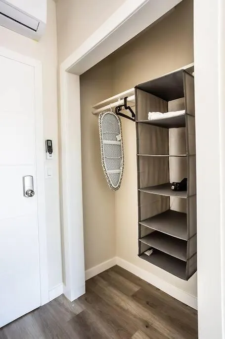 Apartment Luxurious Furnished W Full Kitchen In Sd *
