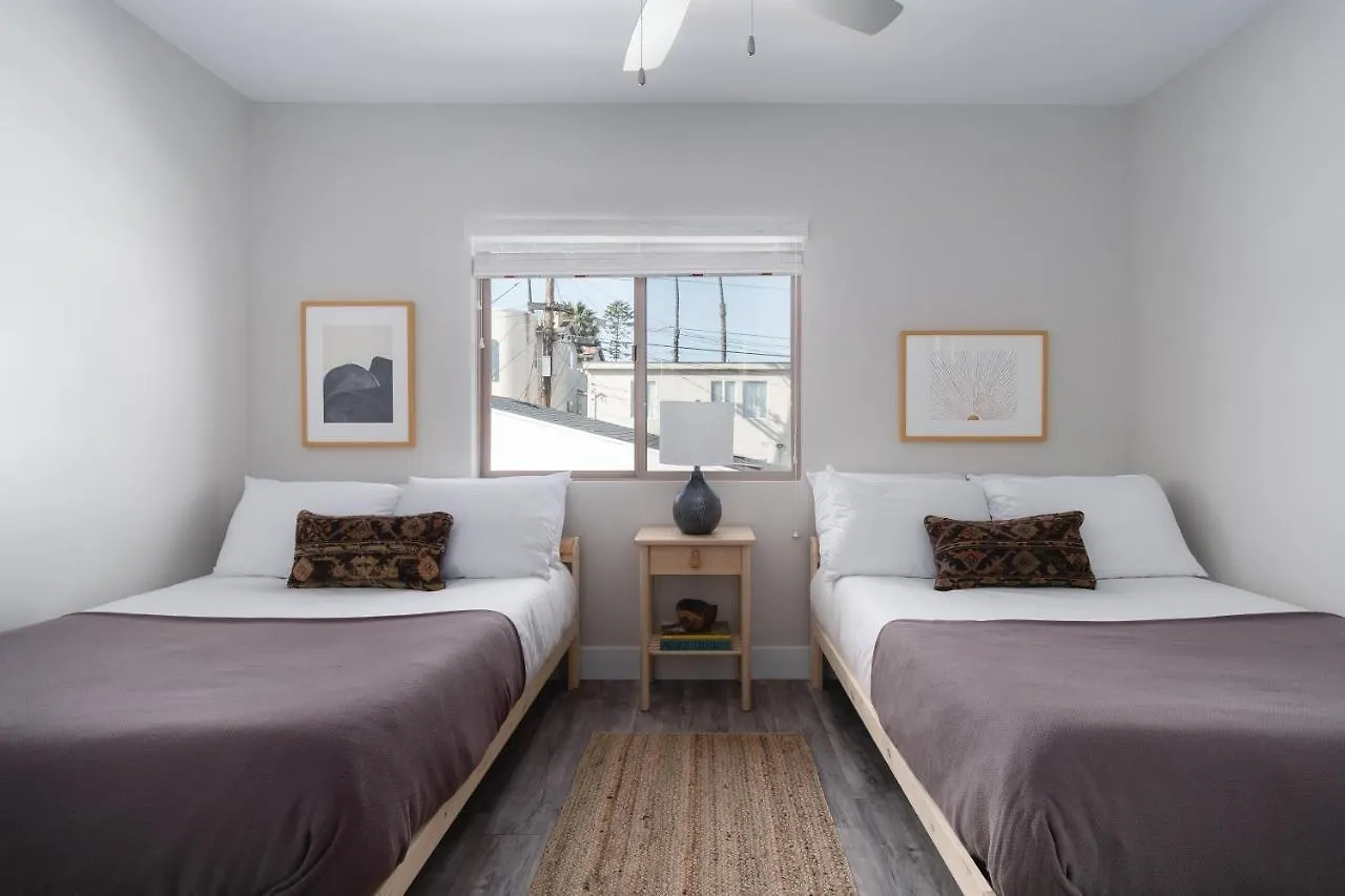 Skyline - Modern Retreat W Spacious Patio & Rooftop Views 샌디에이고
