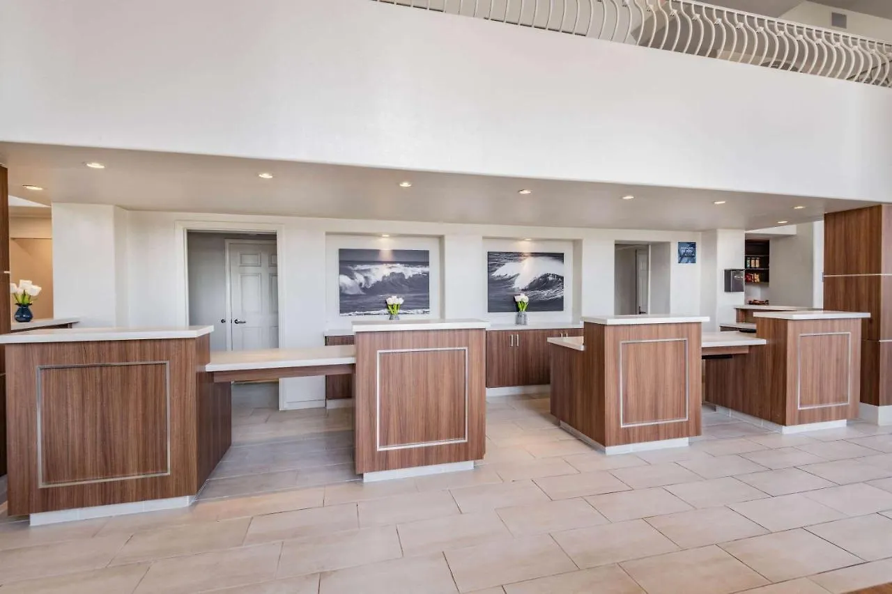 Отель Wyndham Garden 3*