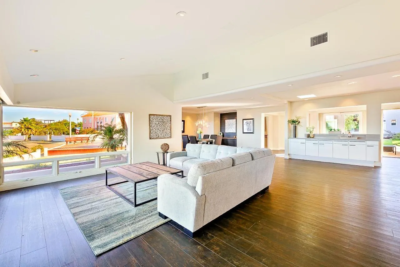 Holiday home Sunset Cliffs