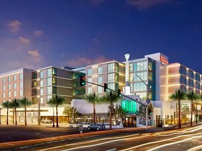 Hotel Homewood By Hilton Downtown/bayside 3*