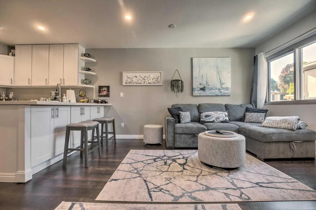 Contemporary Gem With Community Pool! サンディエゴ