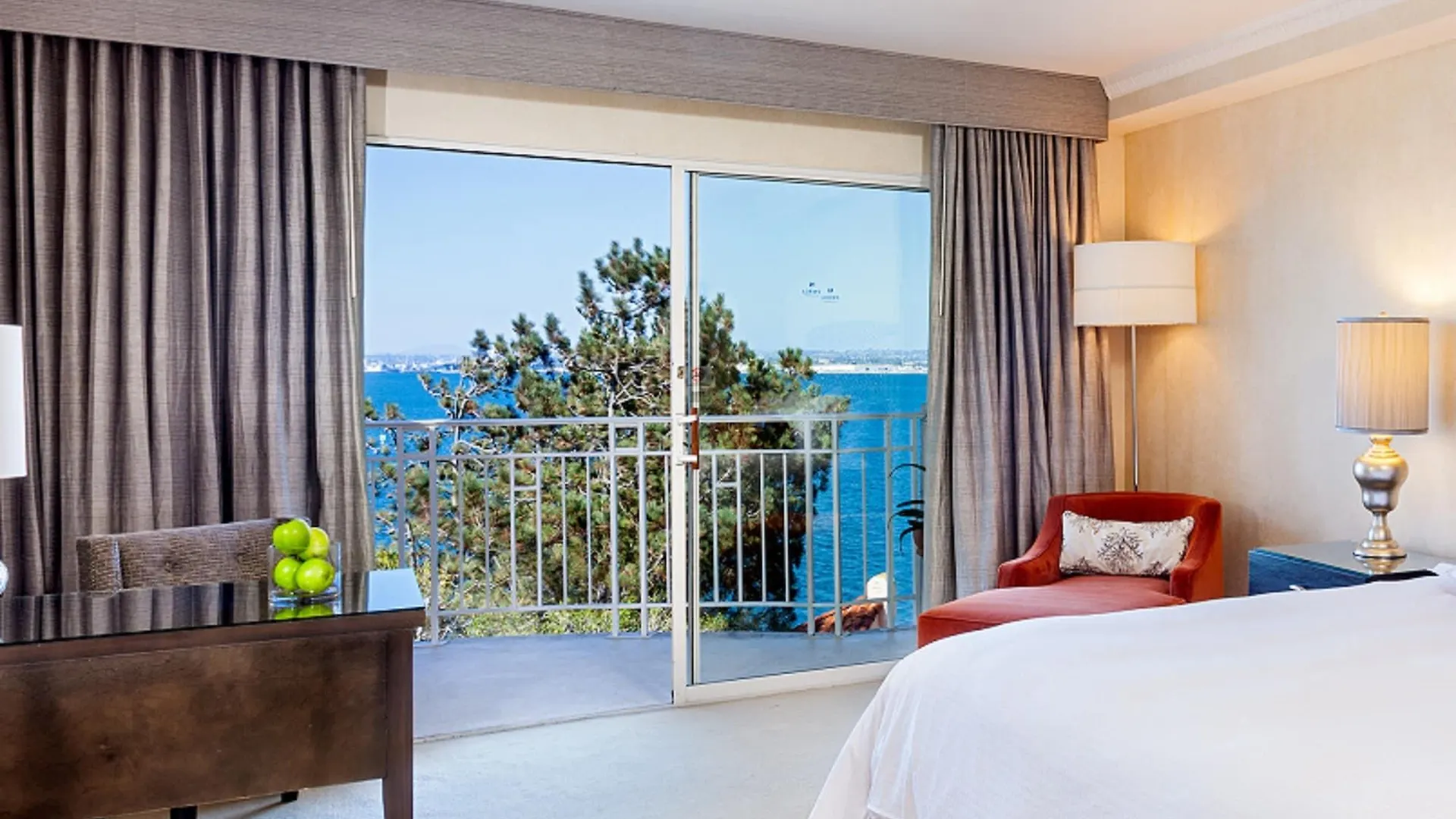Resort Loews Bay