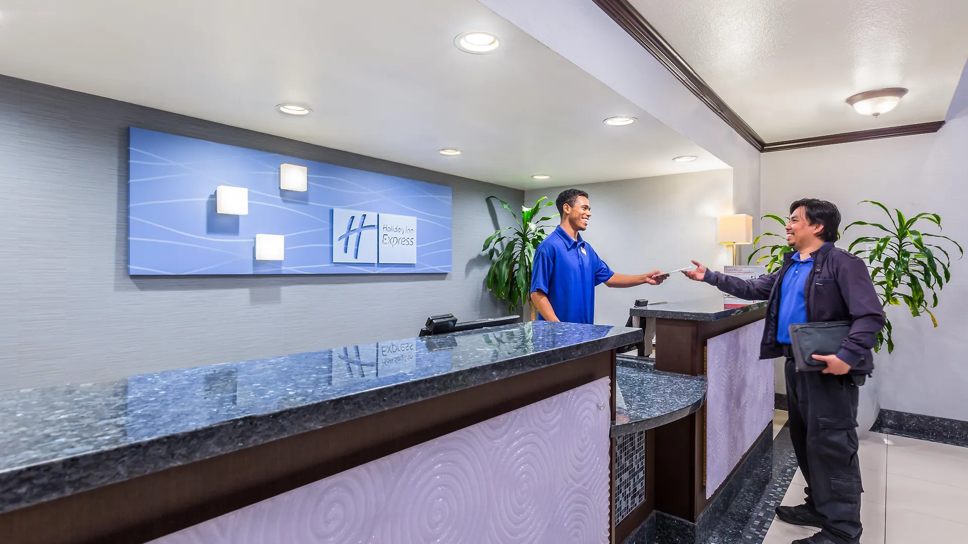 Hotel Express - Sea World Area By Ihg San Diego